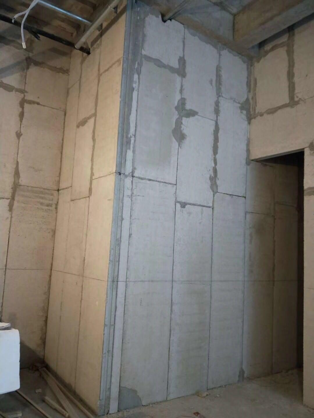 河南輕質隔墻板